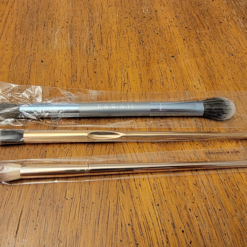 F.A.R.A.H. Makeup Brush Bundle - Lot of 3